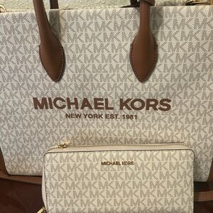 Michael Kors Beige and Brown Tote with Wallet